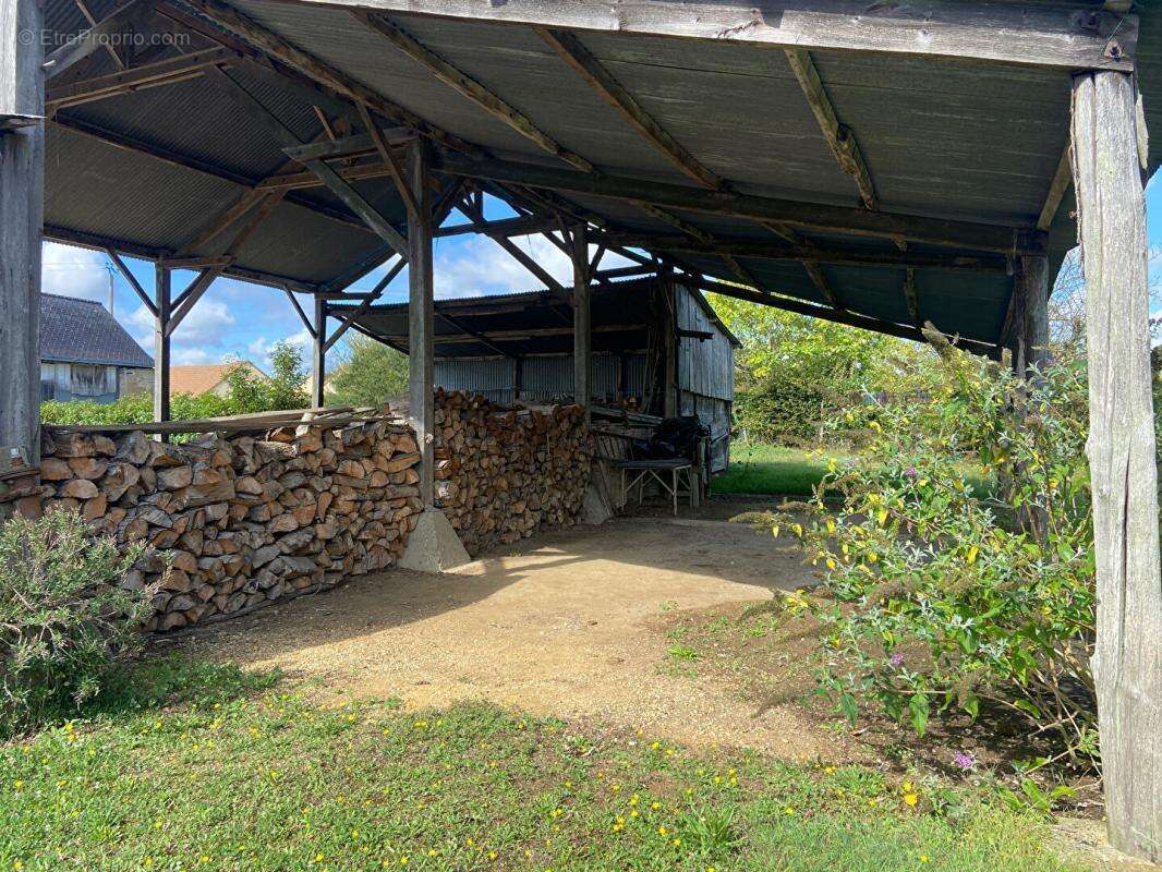 Maison à LA CHAPELLE-D&#039;ALIGNE