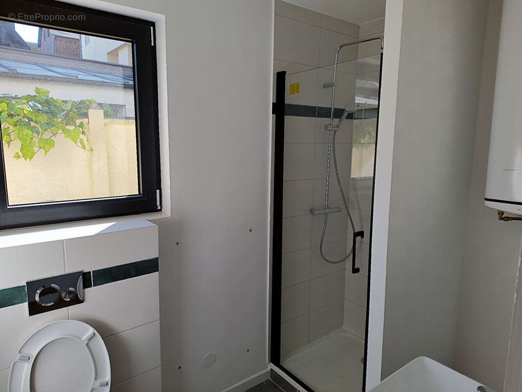 Appartement à BOURG-ACHARD