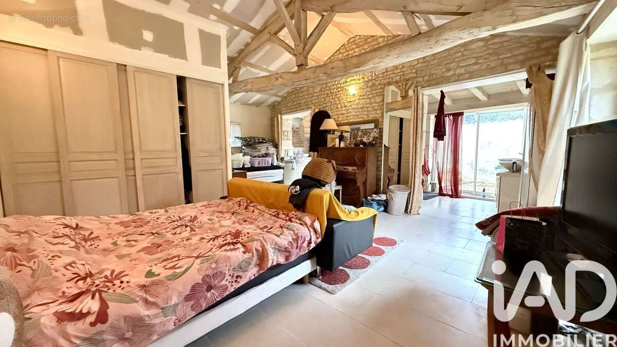 Photo 4 - Maison à MONTROY