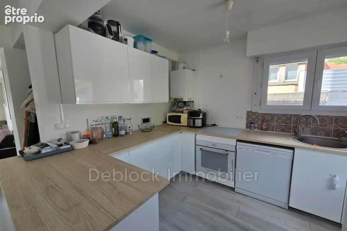 Maison 91 m² à Hondschoote  - photo 2