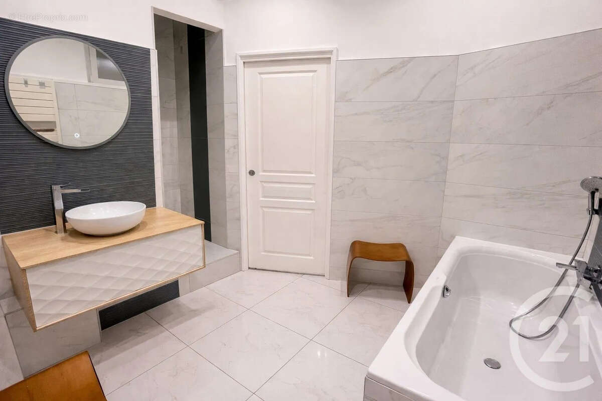 Appartement à MENTON