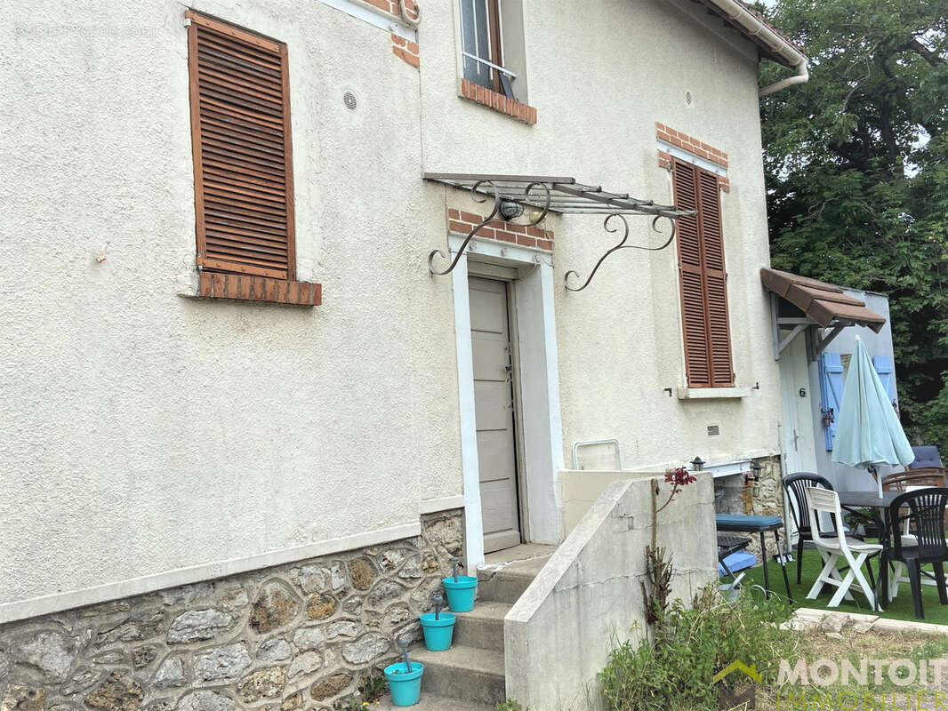 Appartement à ATHIS-MONS