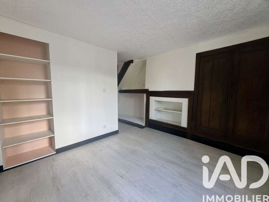 Photo 8 - Maison à JOUY-LE-CHATEL