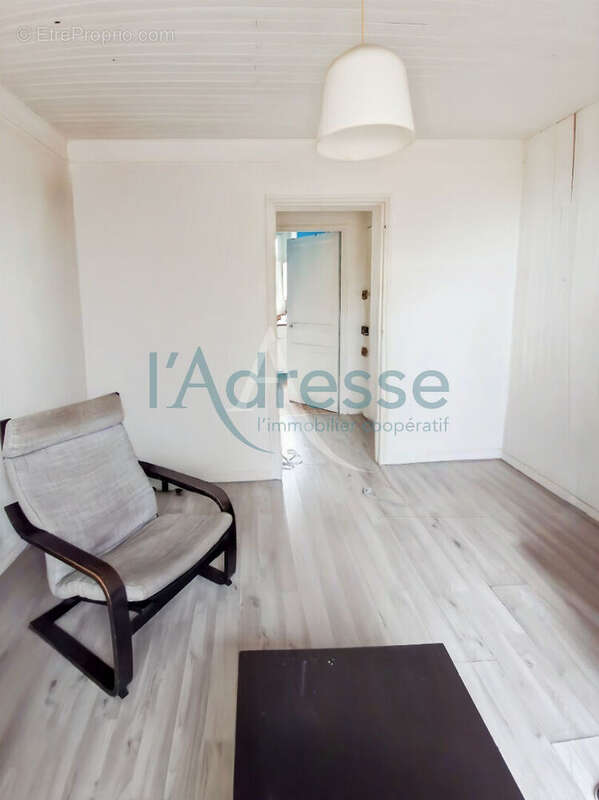 Appartement à SURESNES