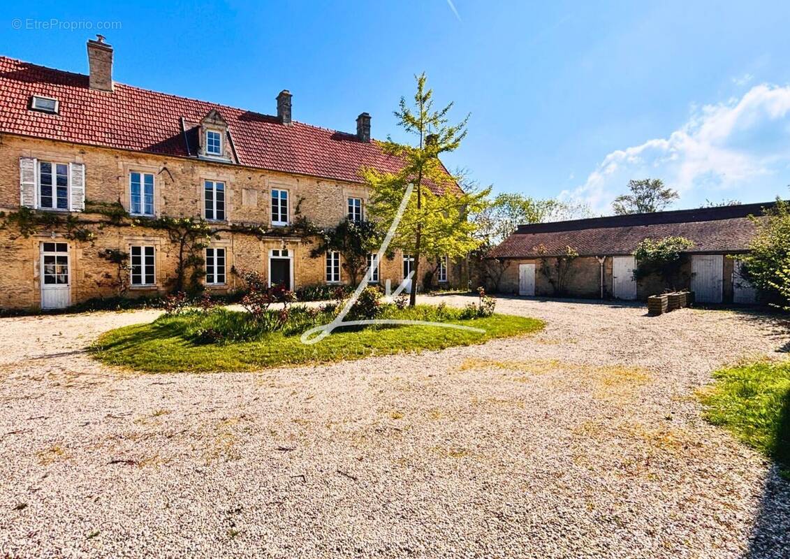 Maison à ROTS