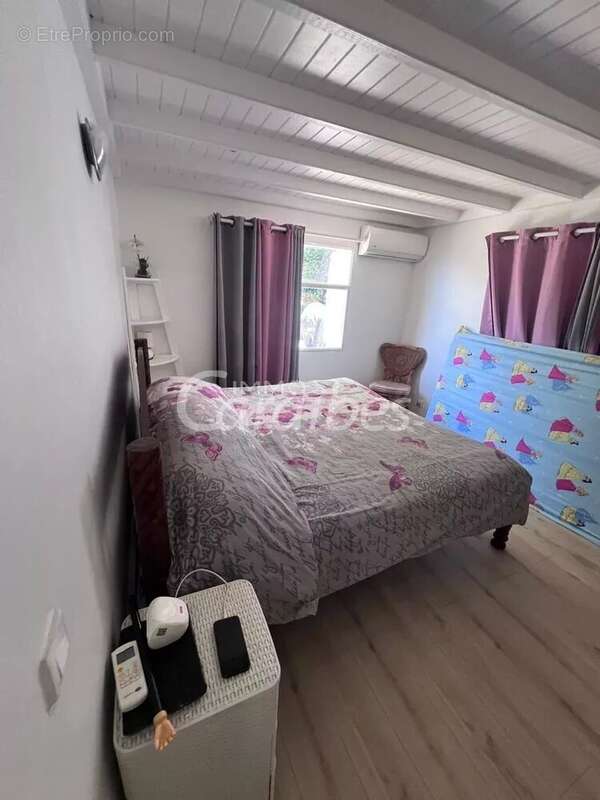 Maison à CAPESTERRE-BELLE-EAU