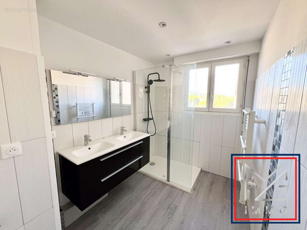 Appartement à SANARY-SUR-MER