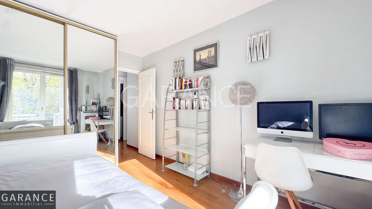 Appartement à PARIS-12E