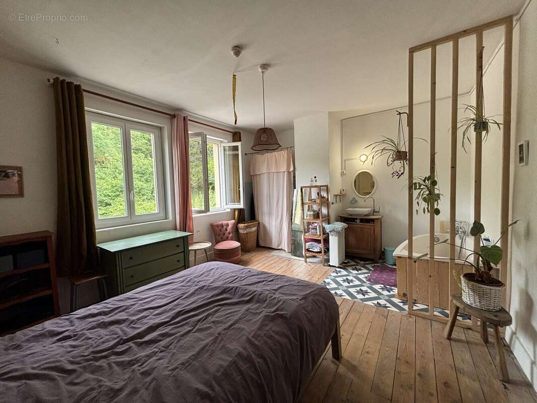 Appartement 447 m² à Recoubeau-Jansac  - photo 5