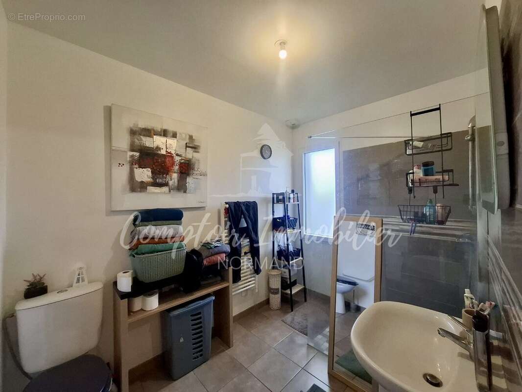 Maison à VARENGEVILLE-SUR-MER