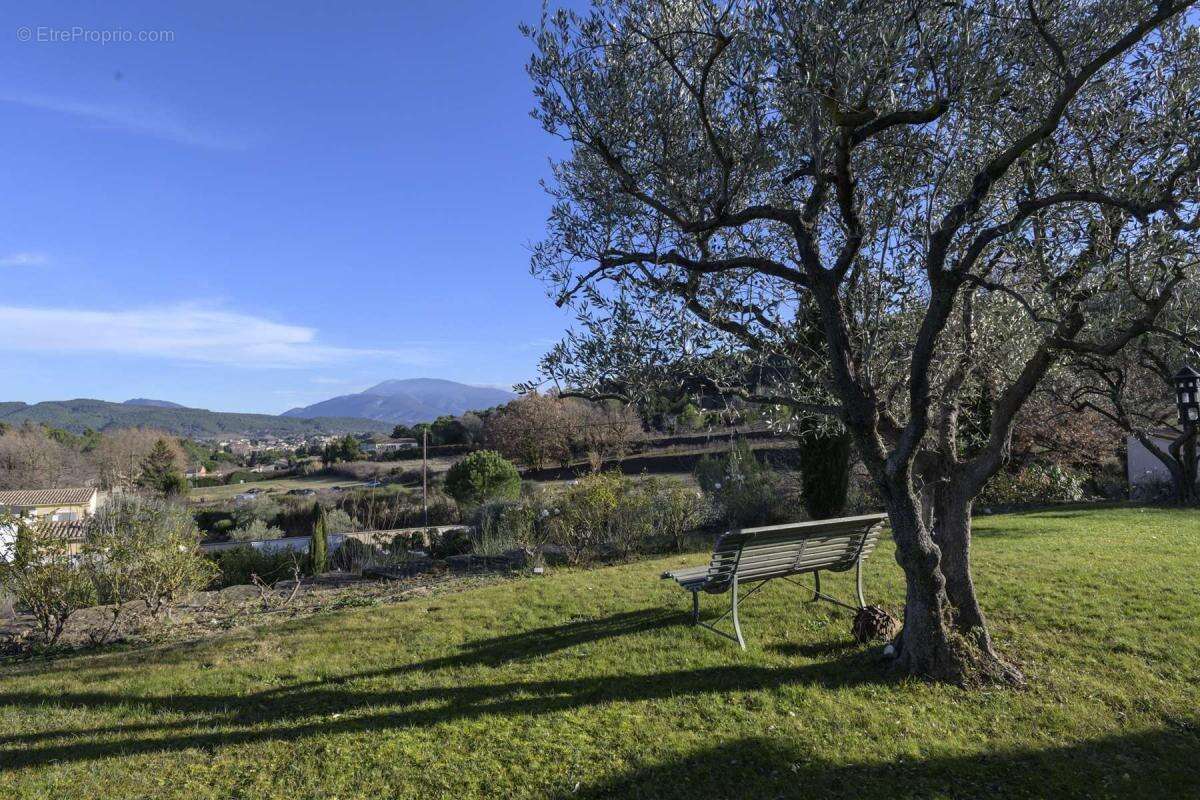 Maison à VAISON-LA-ROMAINE