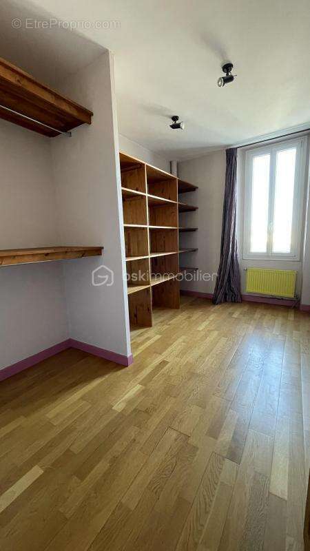 Belle narbonnaise lumineuse et genereuse , 4 chambres, garage et jardin - photo 17