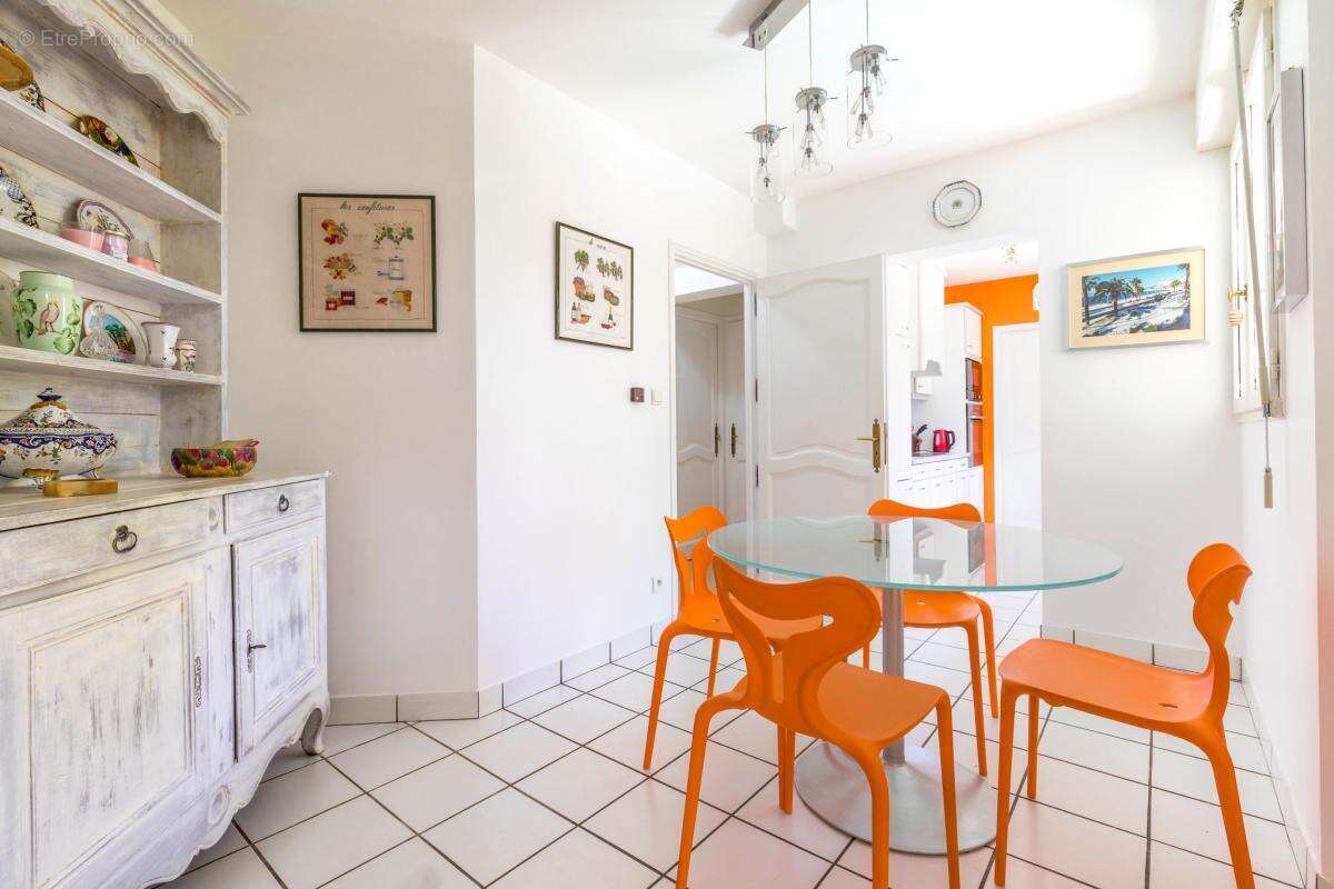 Maison à VELARS-SUR-OUCHE