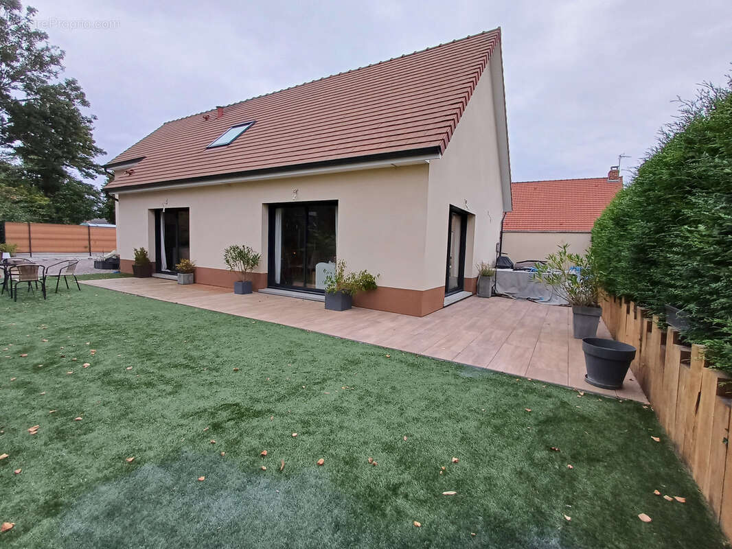 Maison à SAINT-RIQUIER