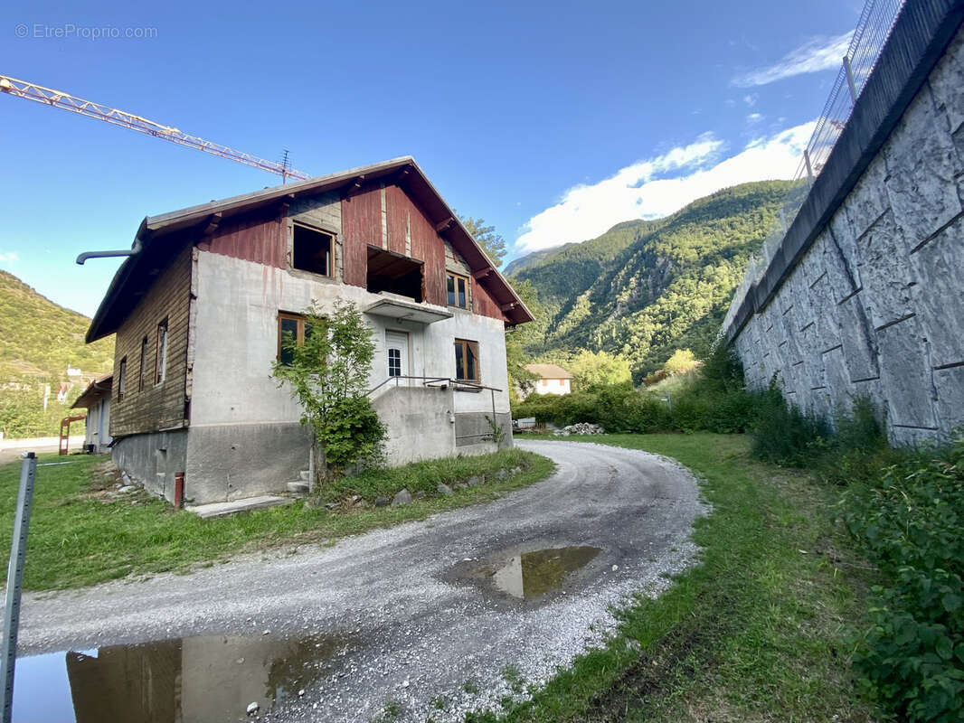 Maison à SAINT-MICHEL-DE-MAURIENNE