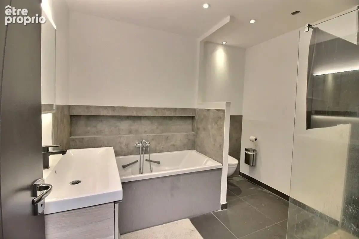 Maison contemporaine 135m² jardin garage Saint Andre Lez Lille - photo 6