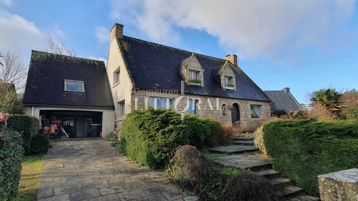 Maison à PORT-LOUIS