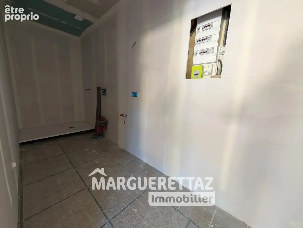 Appartement T2 de 45 m² en rez-de-jardin avec cour privative — En plein cœur d'Onnion - photo 6