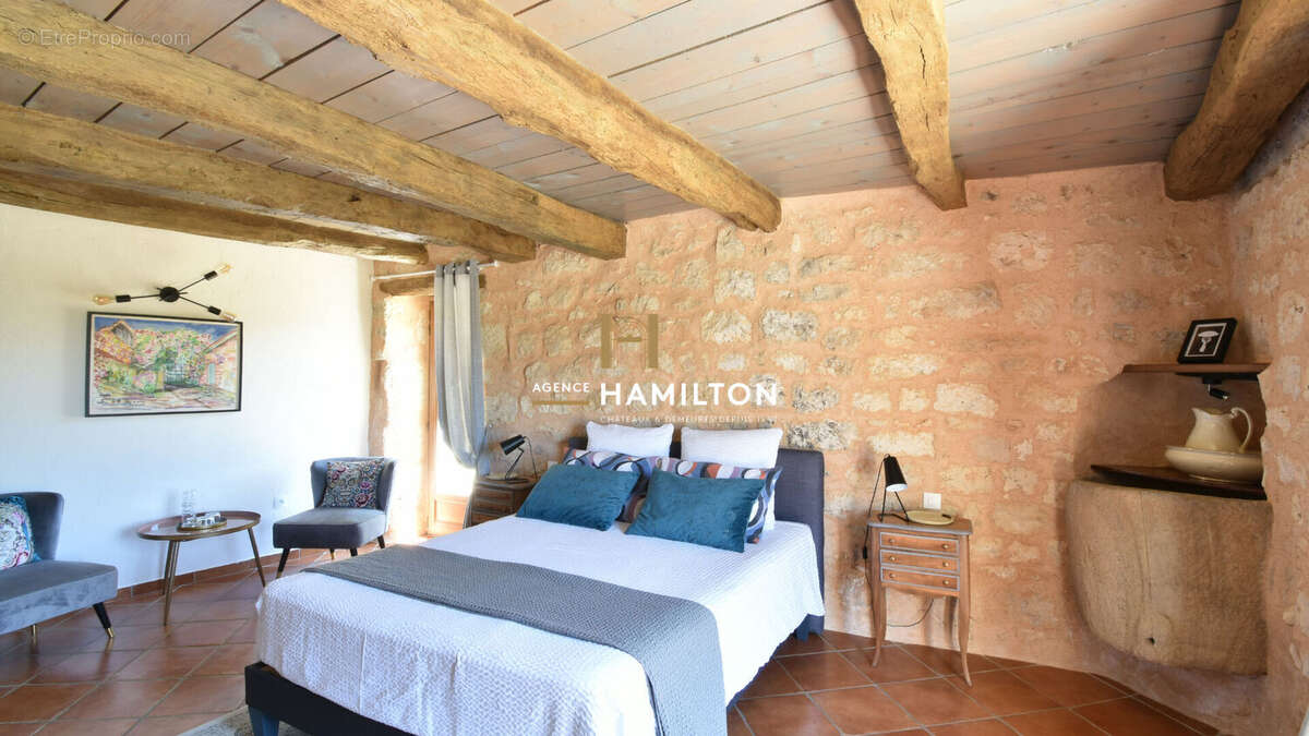 Magnifique maison en pierre restauree proche de cordes - cle en main - photo 9