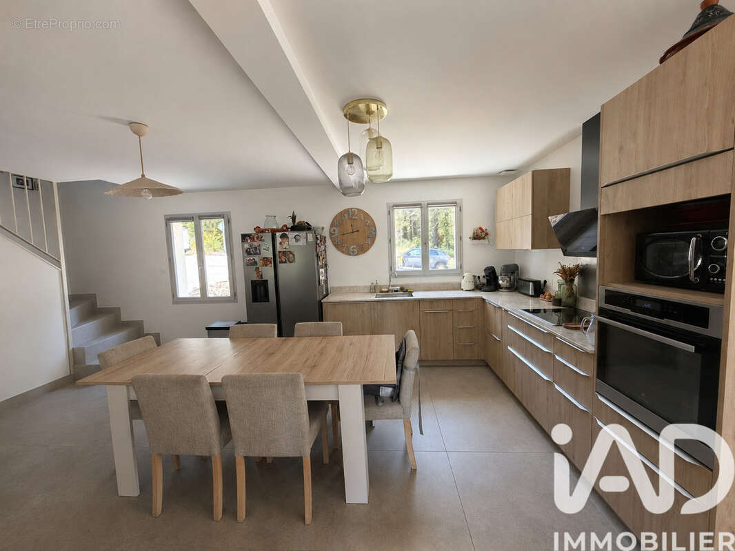 Photo 3 - Maison à FUVEAU