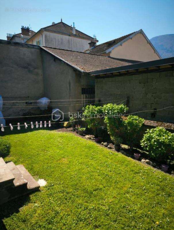 Appartement à VIZILLE