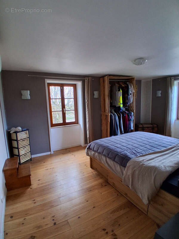 Maison à FLEURY-LA-MONTAGNE