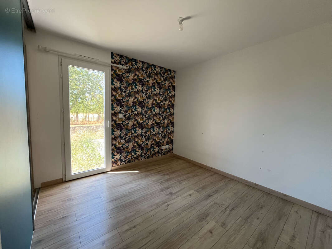 Pavillon récent de plain-pied 110 m2, 3 chambres - photo 9
