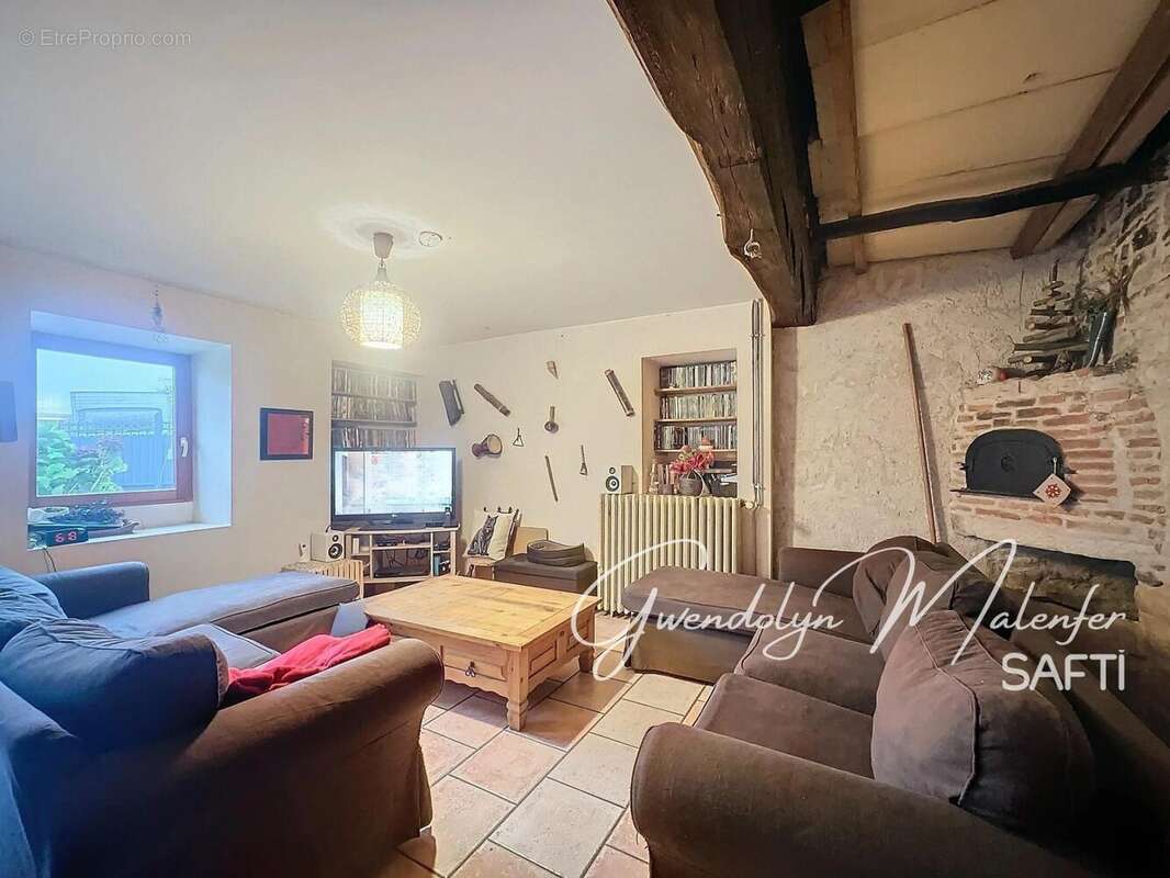 Maison 225 m² à Villers-Farlay  - photo 5