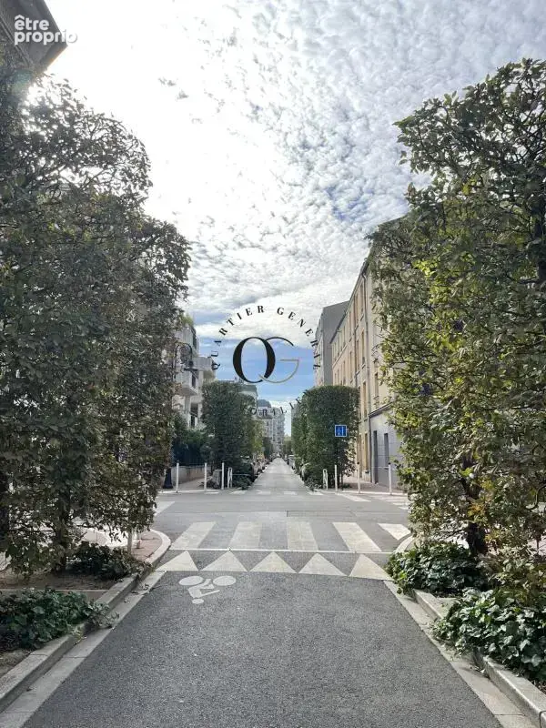 Appartement à MONTROUGE