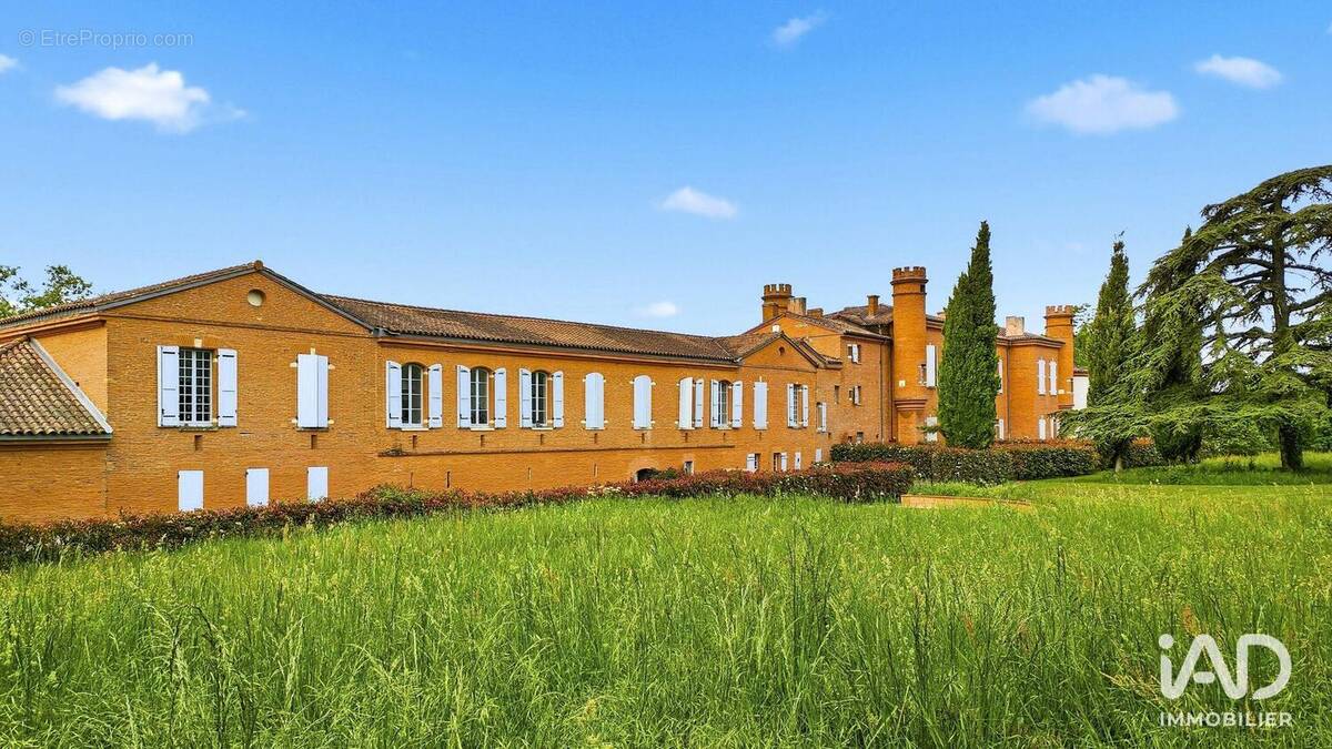 Photo 1 - Appartement à VILLENEUVE-LES-BOULOC