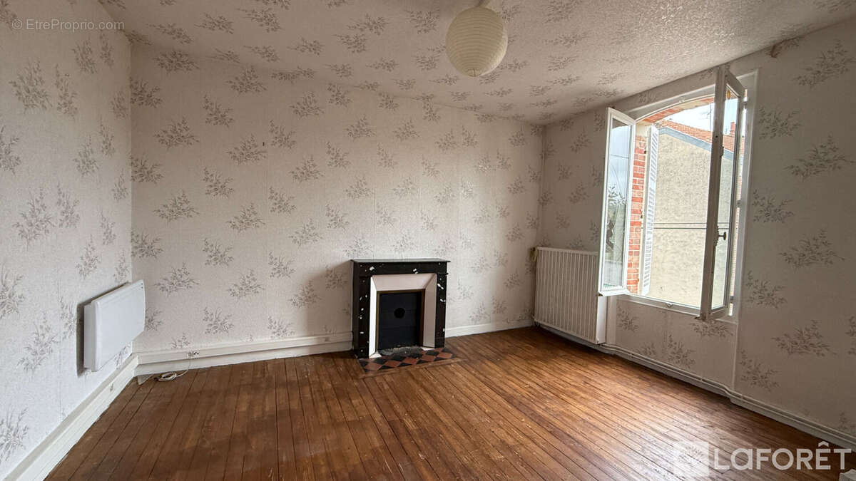 Maison à ROMILLY-SUR-SEINE