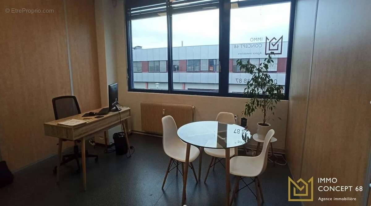 Commerce à HORBOURG-WIHR