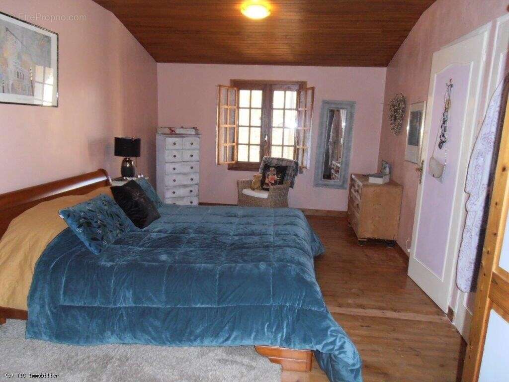 Maison à SAUZE-VAUSSAIS