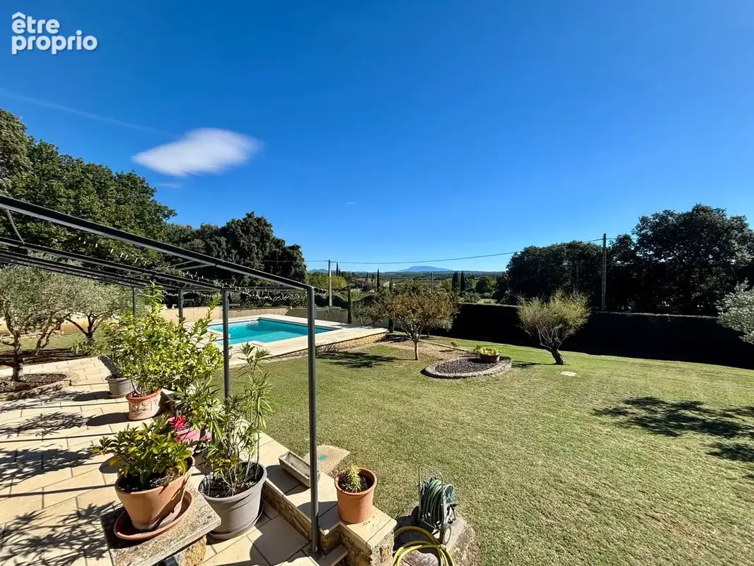GRIGNAN- Villa avec VUE et piscine sur un terrain de 2 500 m2 - photo 7