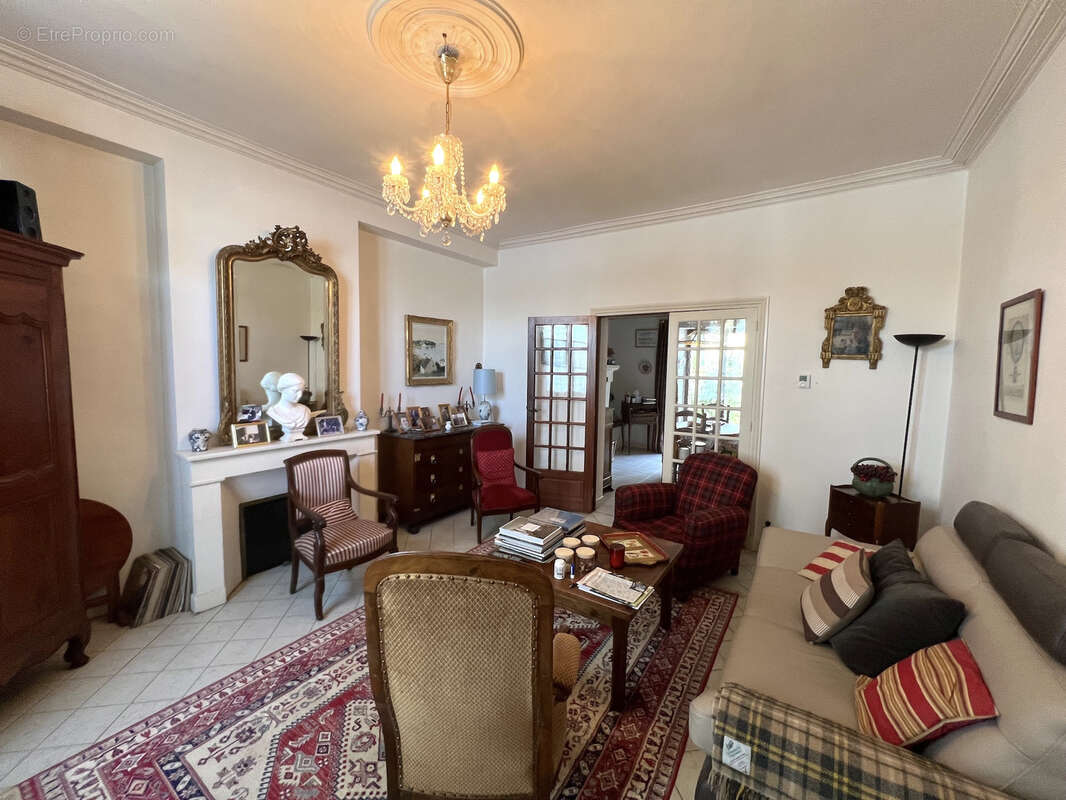 Maison à MONTSOREAU