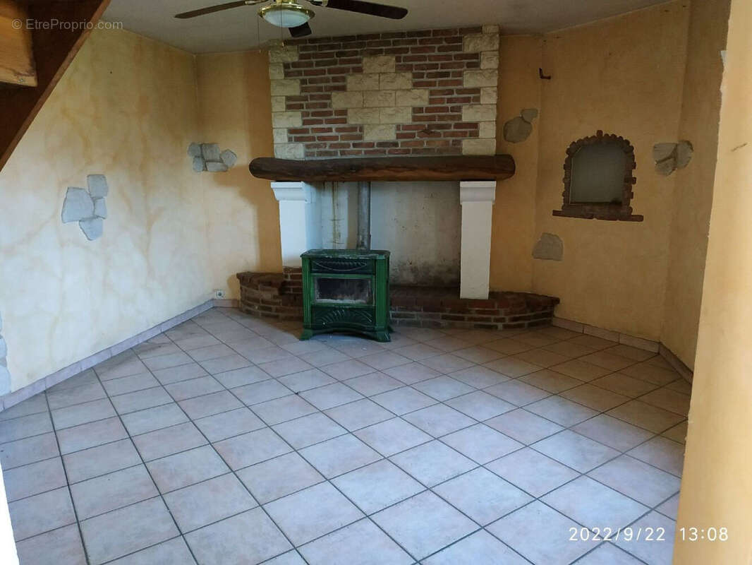 Maison à FRAILLICOURT