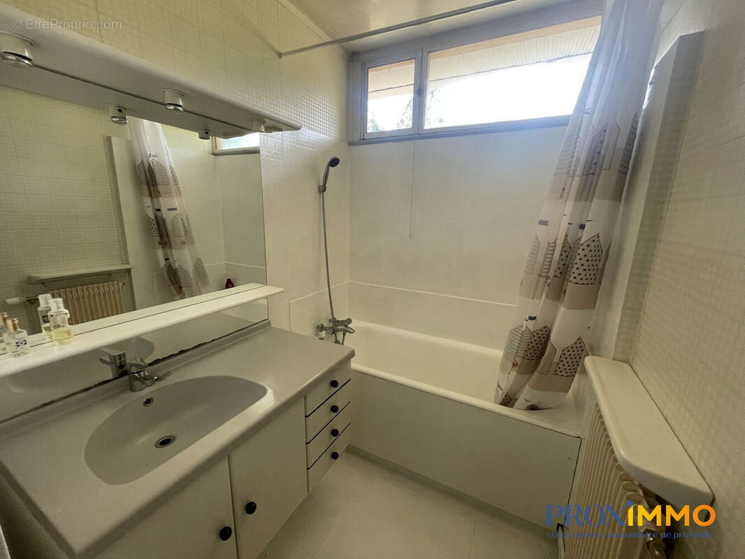 Maison 94 m² à Coublevie  - photo 8