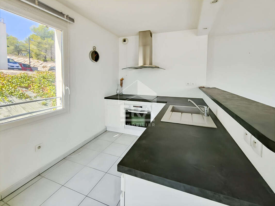 Appartement à SEPTEMES-LES-VALLONS