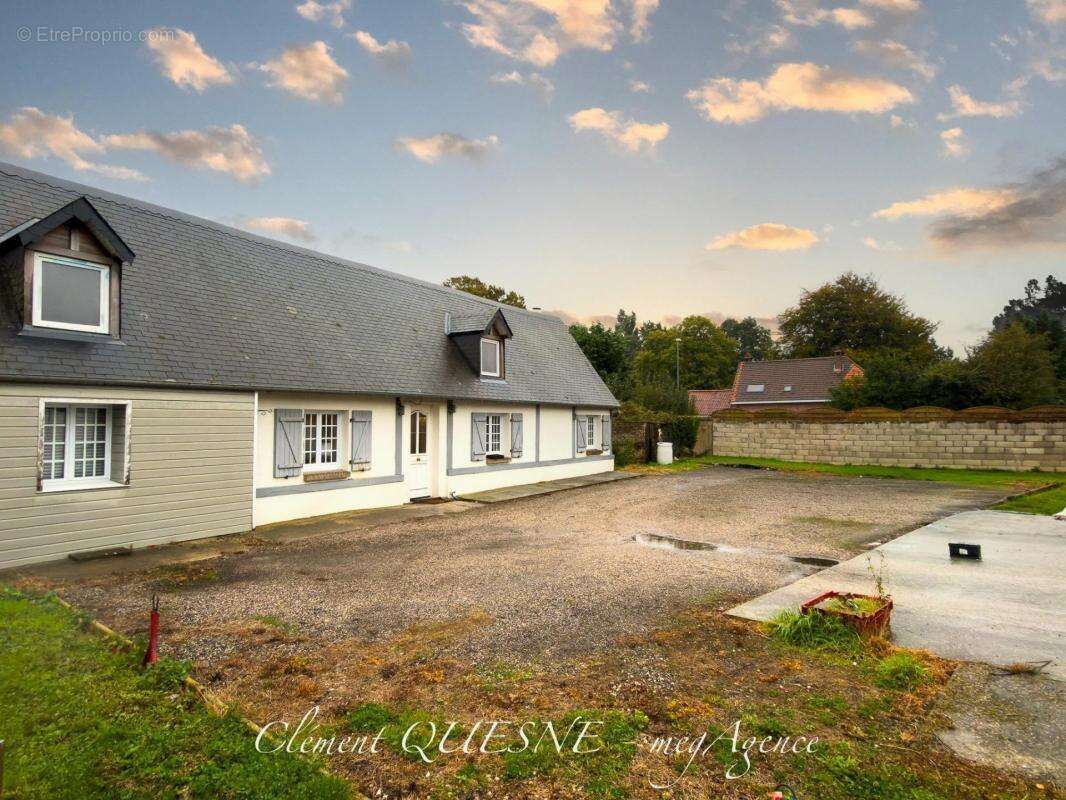 Maison à BERNEVAL-LE-GRAND