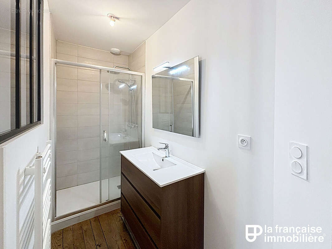 Maison à vendre -  centre ville - Châteaugiron- Charme - photo 12