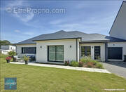 Maison à LA CHAPELLE-JANSON