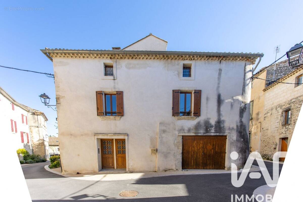 Photo 1 - Maison à ROCHEFORT-DU-GARD