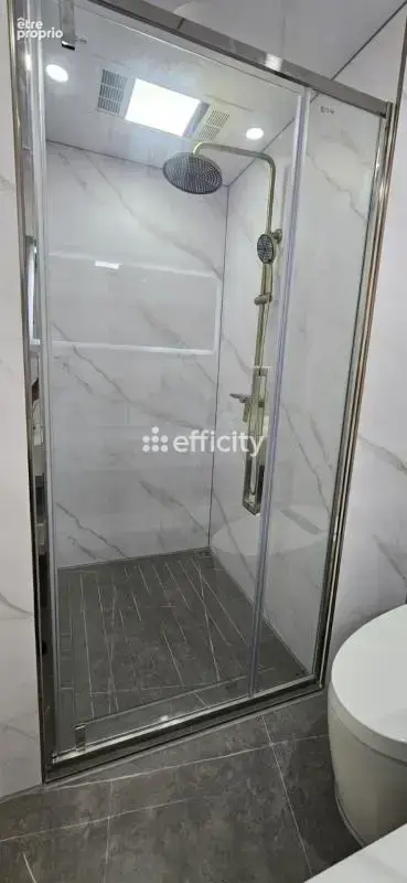 Maison 40 m² à Valence  - photo 9