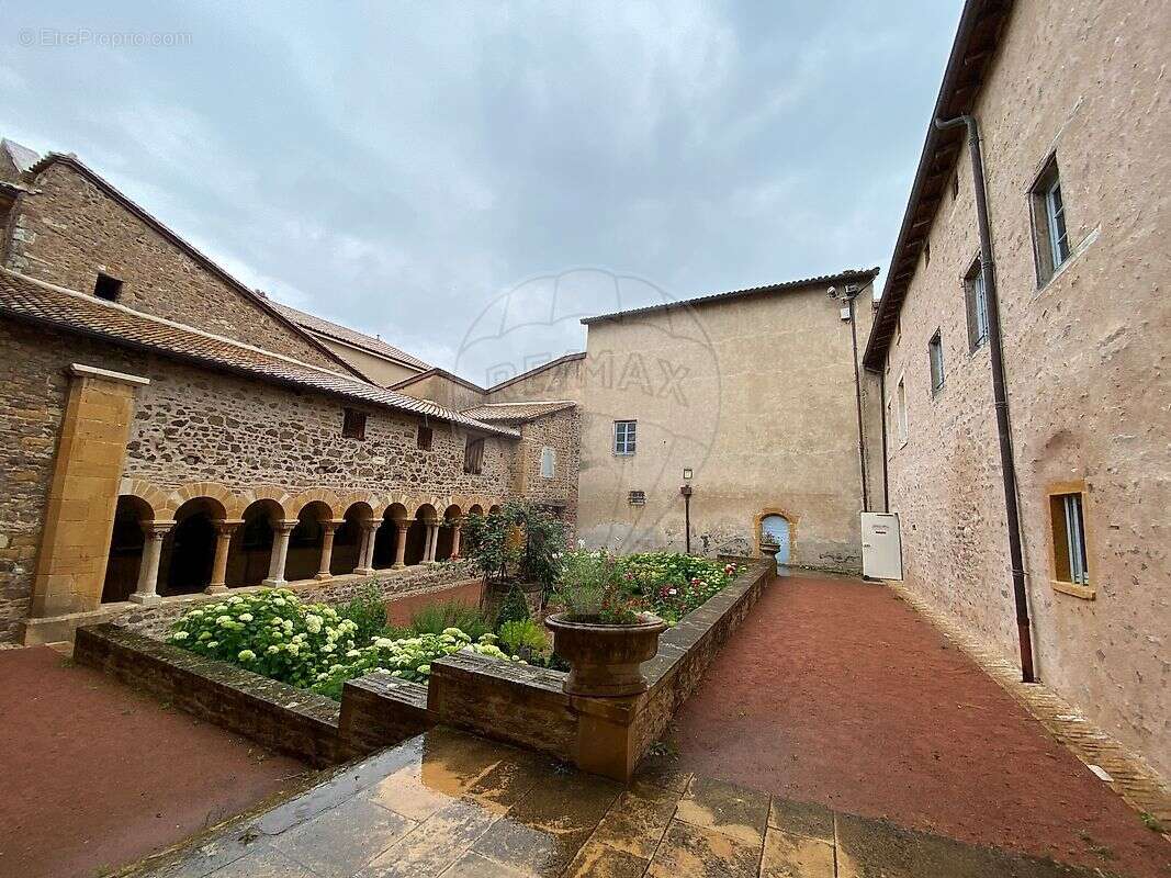 Maison à SALLES-ARBUISSONNAS-EN-BEAUJOLAIS