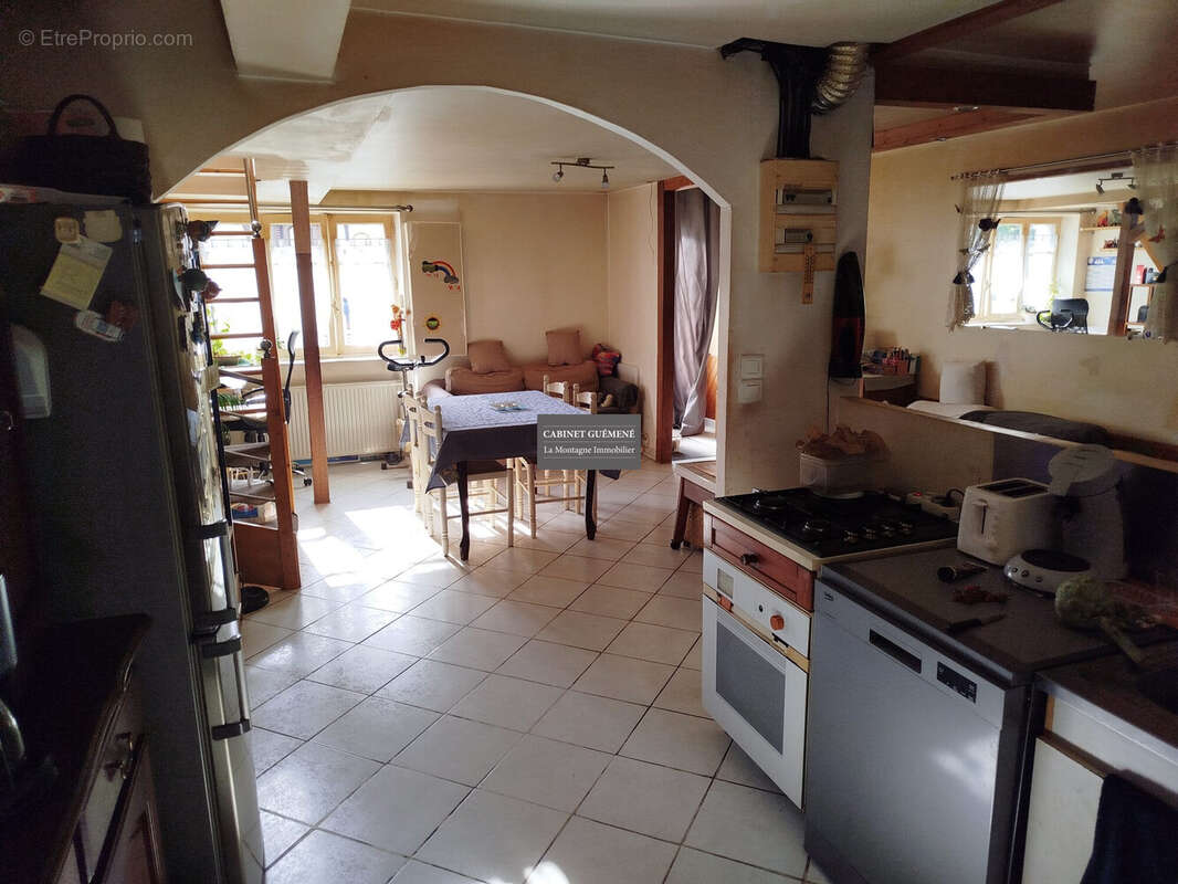 Maison à LA MONTAGNE