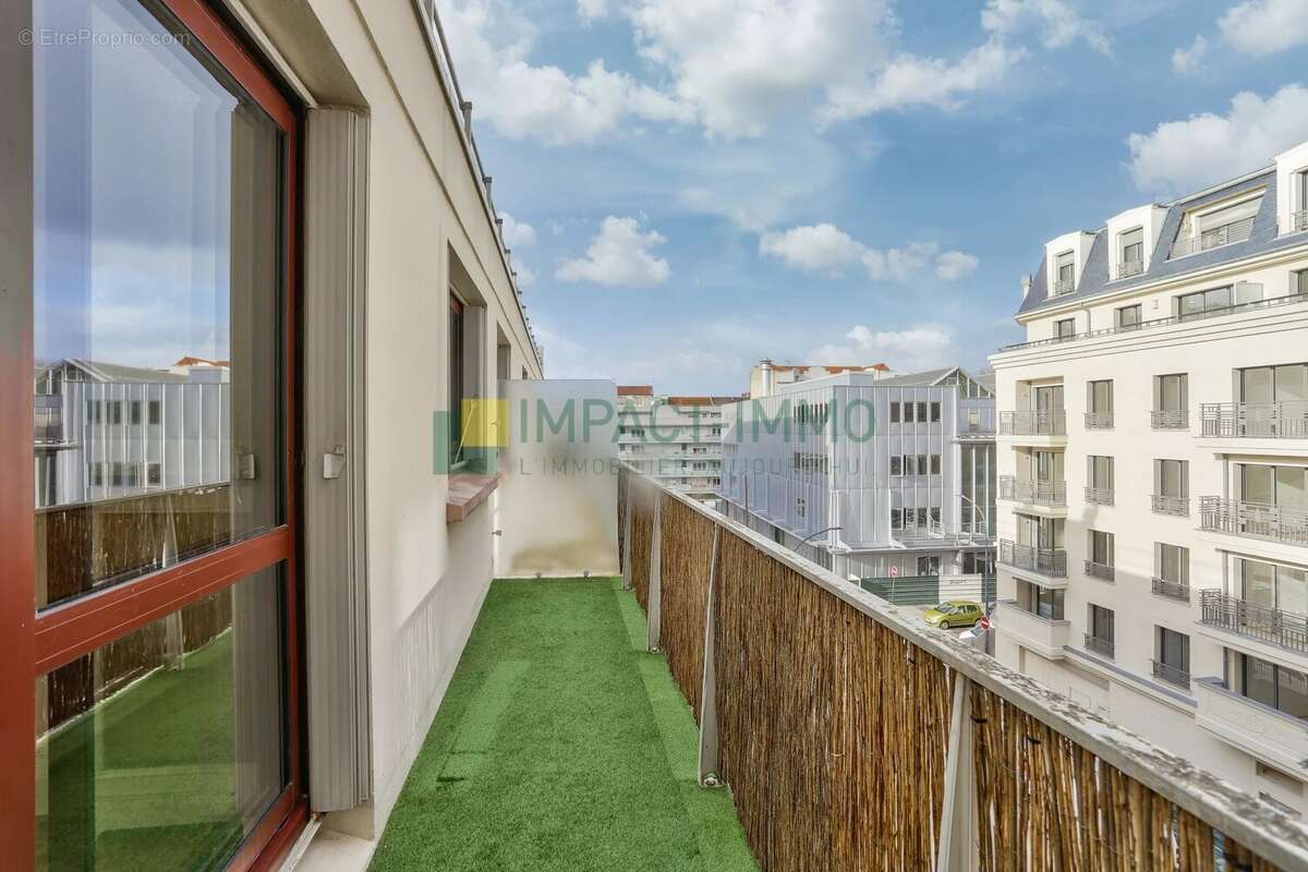 Appartement à CLICHY