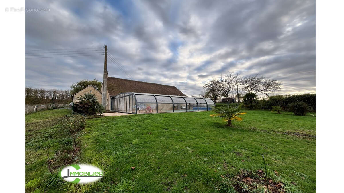Maison à THORIGNE-SUR-DUE