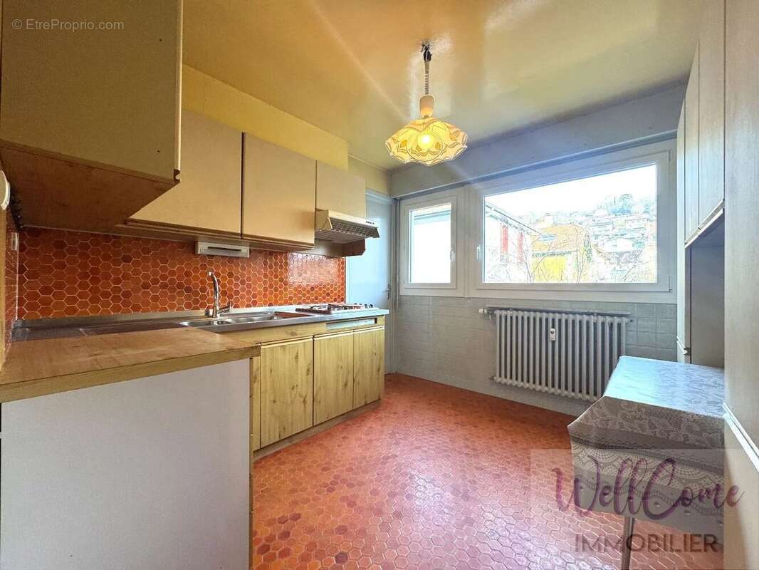 Appartement à AIX-LES-BAINS