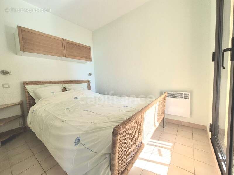 Appartement à SIX-FOURS-LES-PLAGES