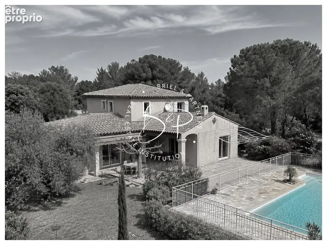 Maison à LORGUES